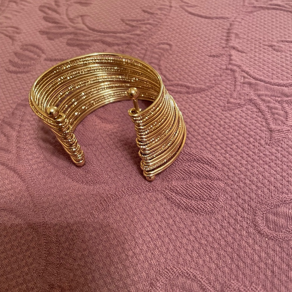 Gold bracelet - Picture 2 of 3
